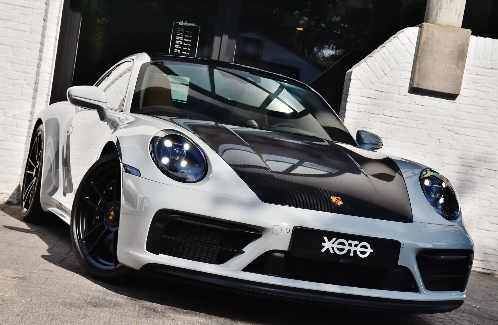 Porsche 911 992 C2 GTS EXCLUSIVE MANUFAKTUR *NP:€209.189,-* Grijs - 2