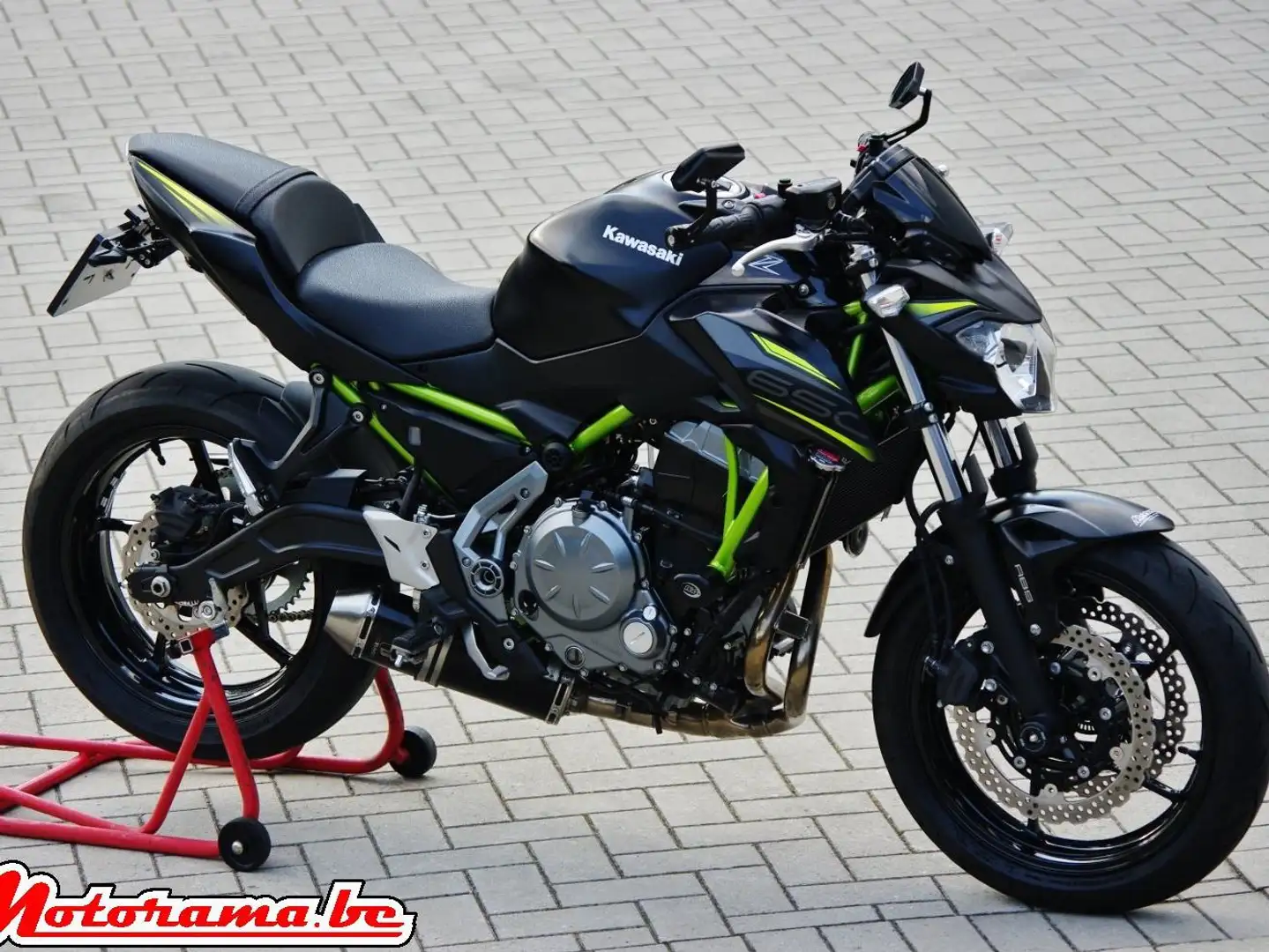 Kawasaki Z 650 Noir - 1