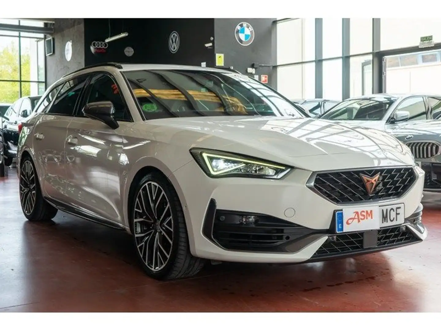 CUPRA Leon Sportstourer 2.0 TSI VZ DSG 228KW Blanco - 2