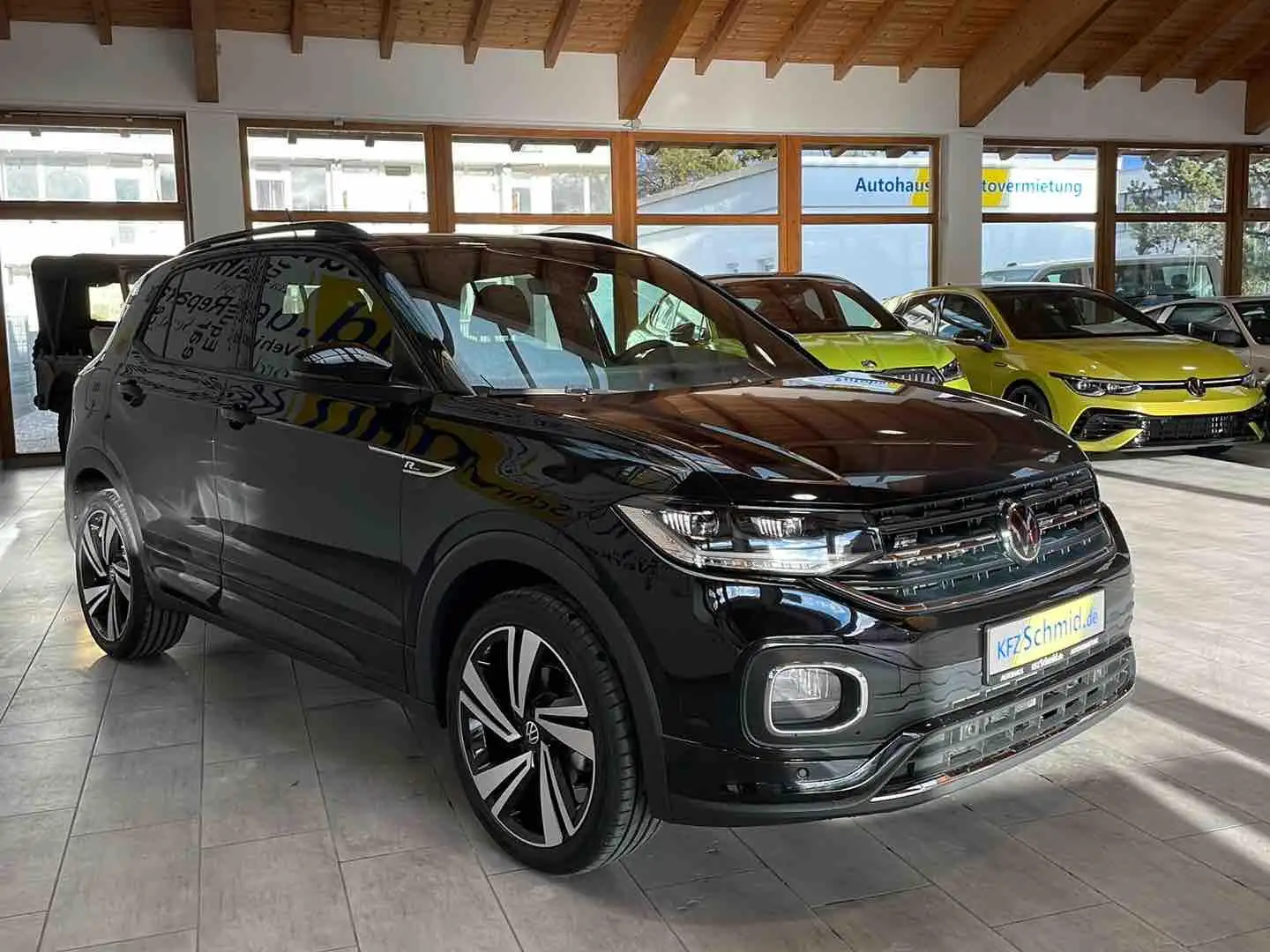 Volkswagen T-Cross 1.0 TSI DSG **R-LINE** * IQ.DRIVE * Negro - 2