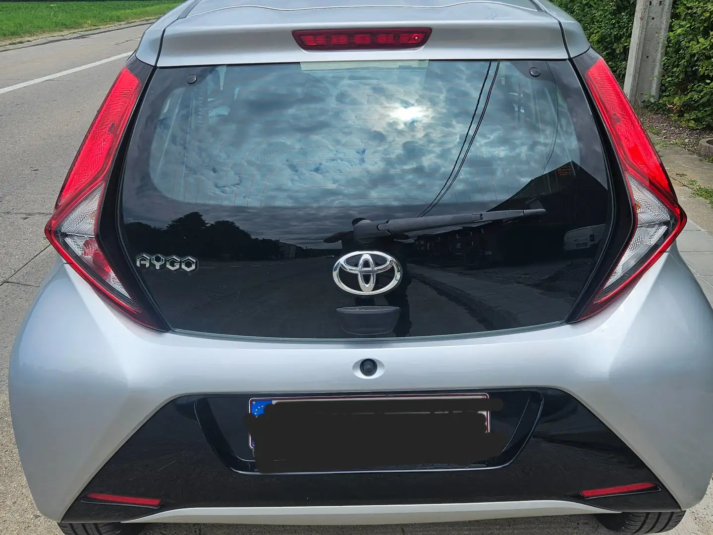 Toyota Aygo X play 2 Argent - 2