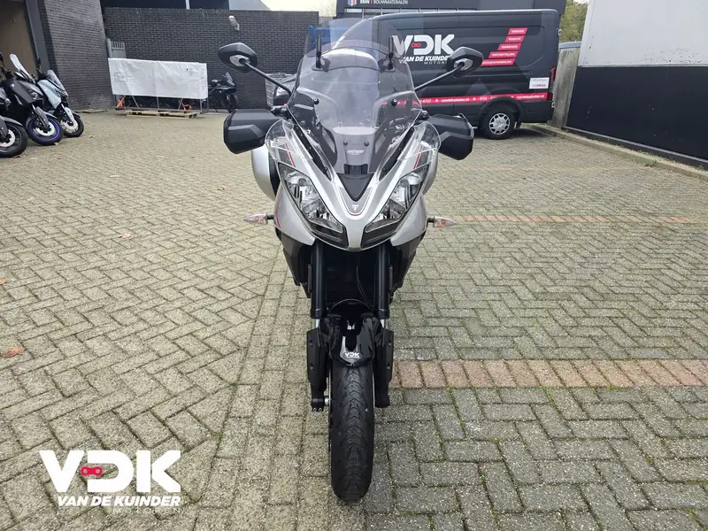 Triumph Tiger 1050 - foto 6