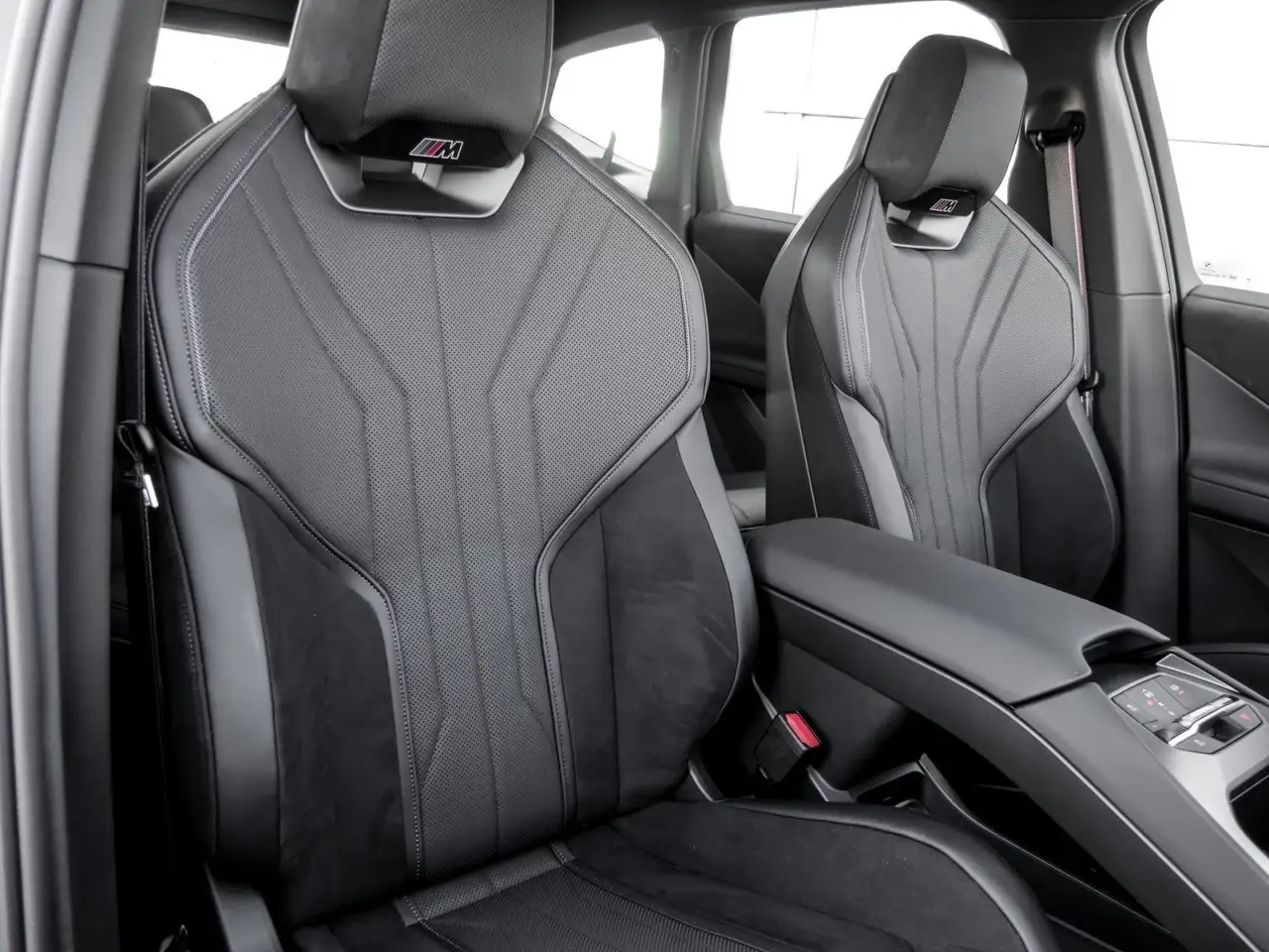 BMW iX3 50 xDrive 21" M Sport DA+ H/K 360°KAM uvm. 6