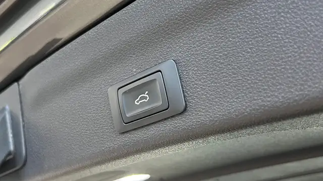 Audi A6 Avant 40TDI quattro s-line ACC AHK Matrix Virtual Ansicht 24