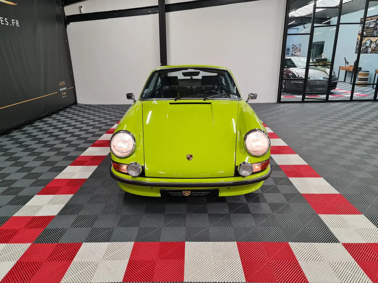 PORSCHE 911 2.4L, foto 2