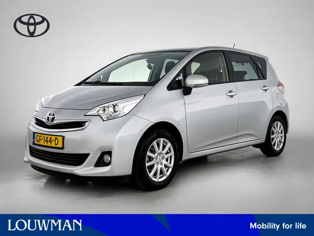 Toyota Verso-S 1.3 VVT-i Trend Automaat | Panoramadak | Trekhaak