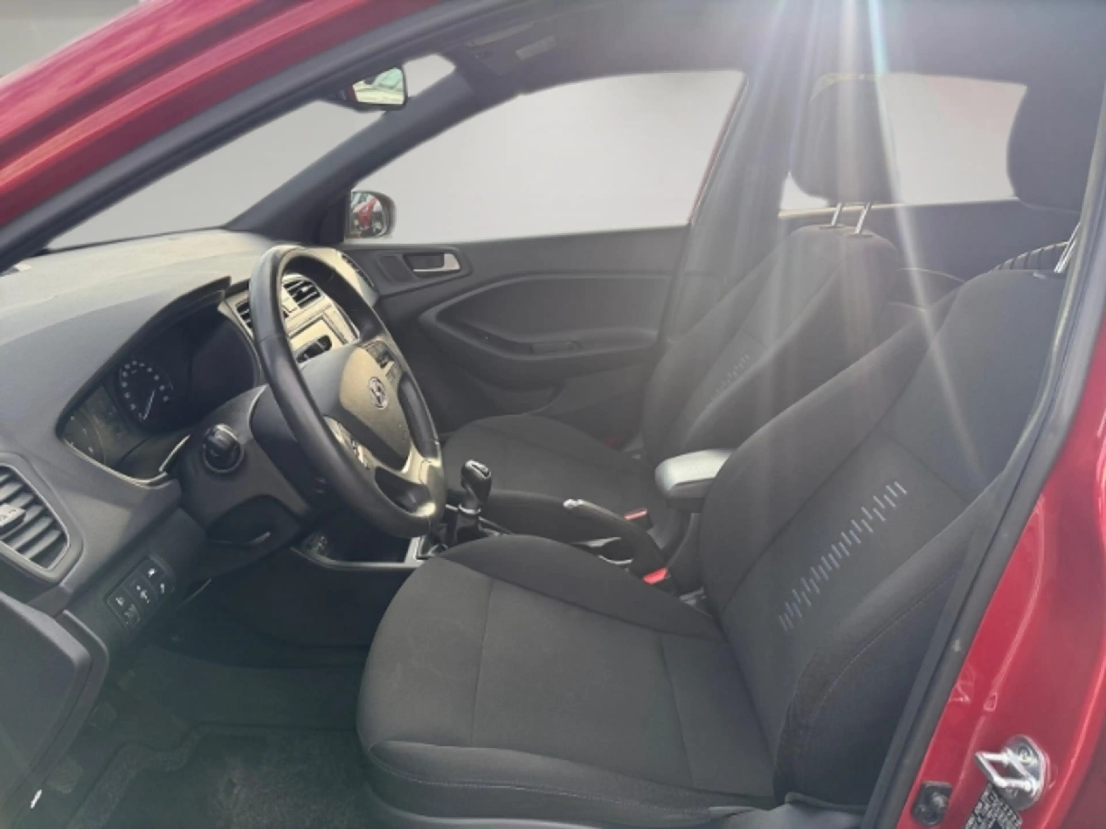 Hyundai i20 Passion Navi/Kamera/Sitzheizung/Klima — photo 7