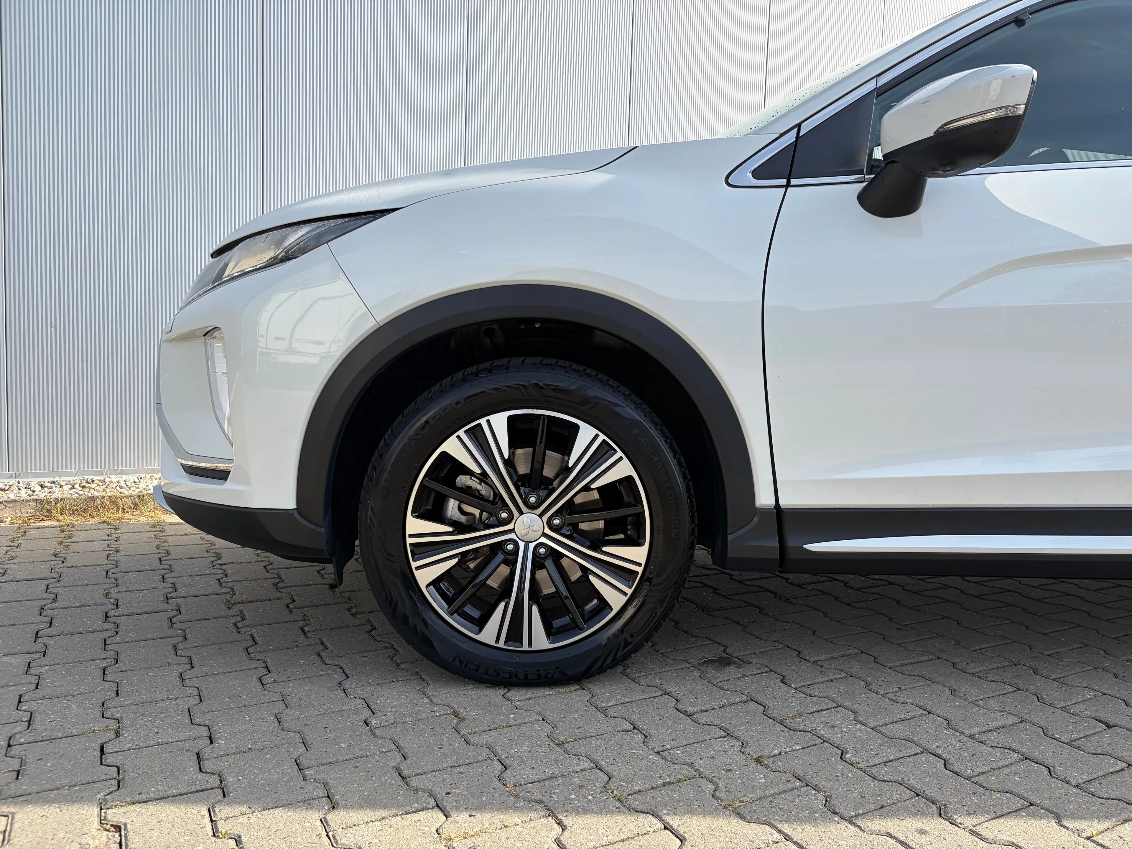 Mitsubishi Eclipse Cross 1.5 DI-T Intense | Trekhaak 1600kg geremd | Voorst — photo 36