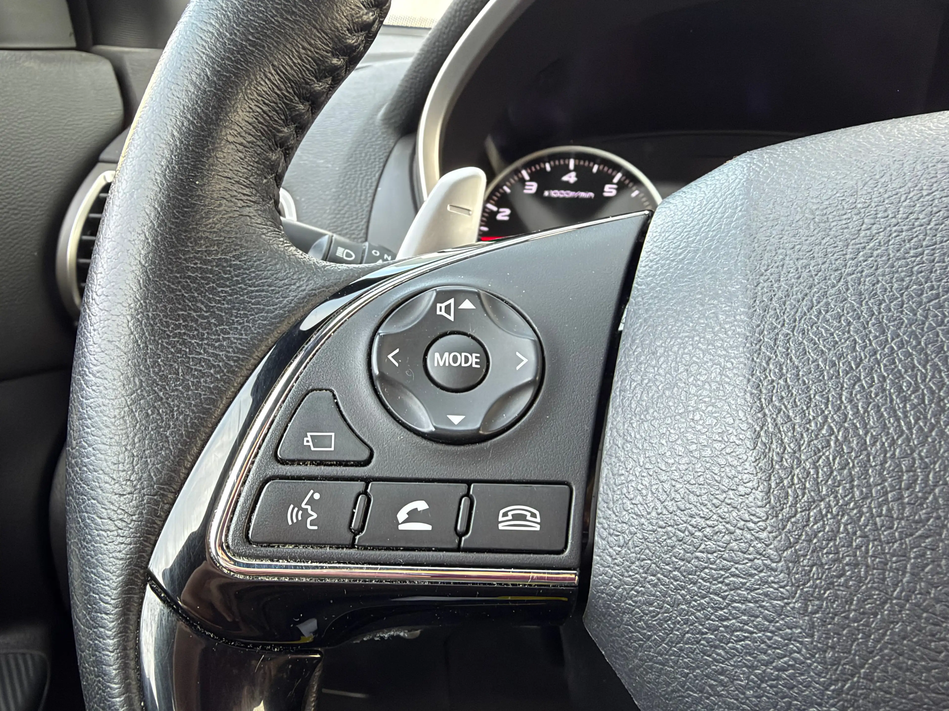 Mitsubishi Eclipse Cross 1.5 DI-T Intense | Trekhaak 1600kg geremd | Voorst — photo 4