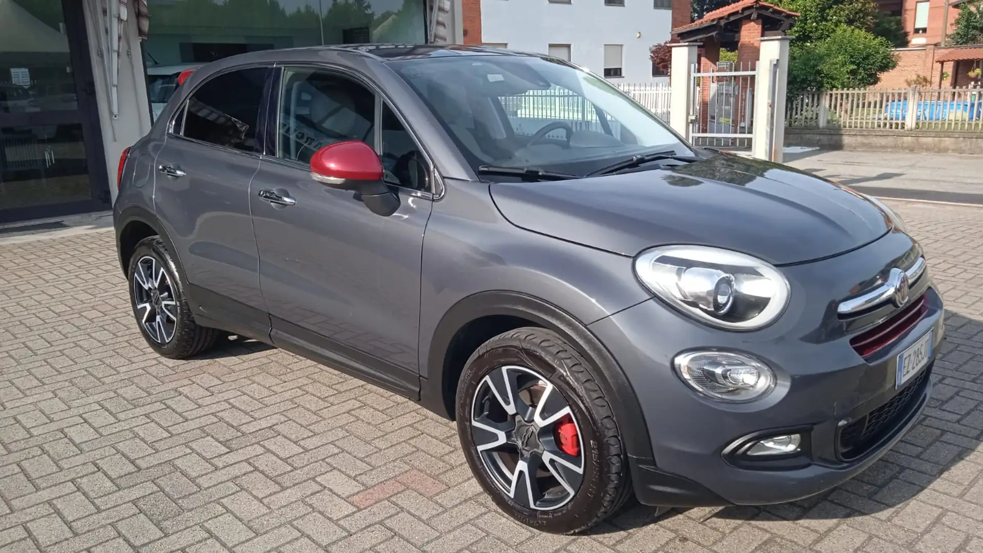 Fiat 500X 1.6 mjt 120 cv lounge navi pack sport Gris - 1