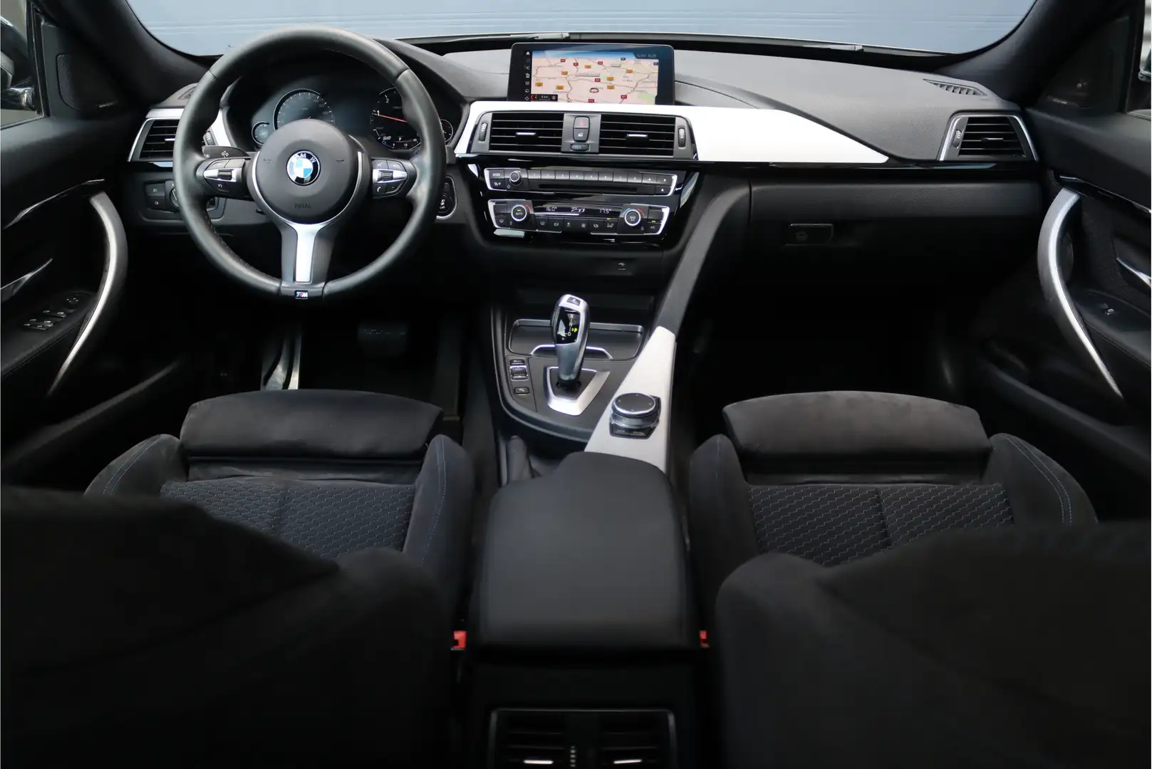 BMW 325 3-serie Gran Turismo 325d M Executive Aut8, Panora crna - 2