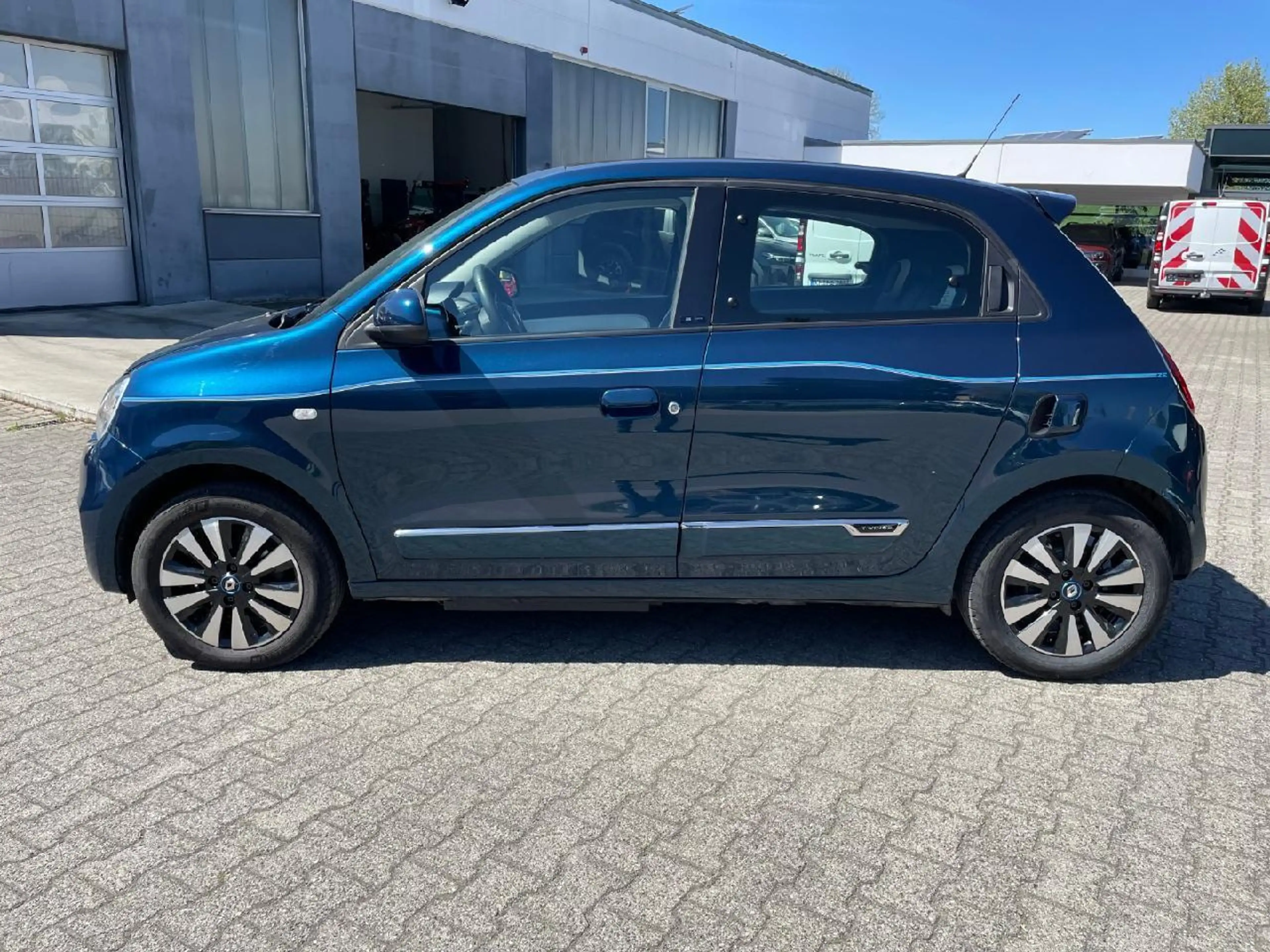Renault Twingo Intens Electric — photo 5