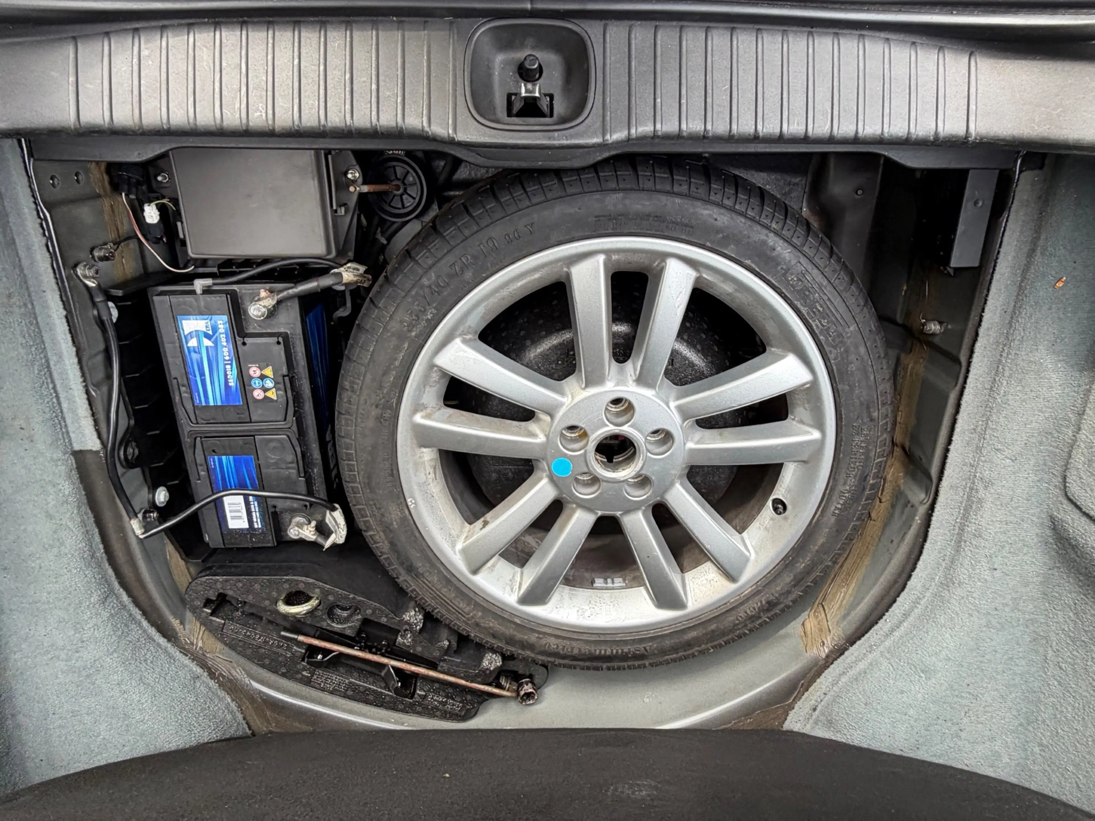 Jaguar XJR 4.2 V8 S/C — photo 12