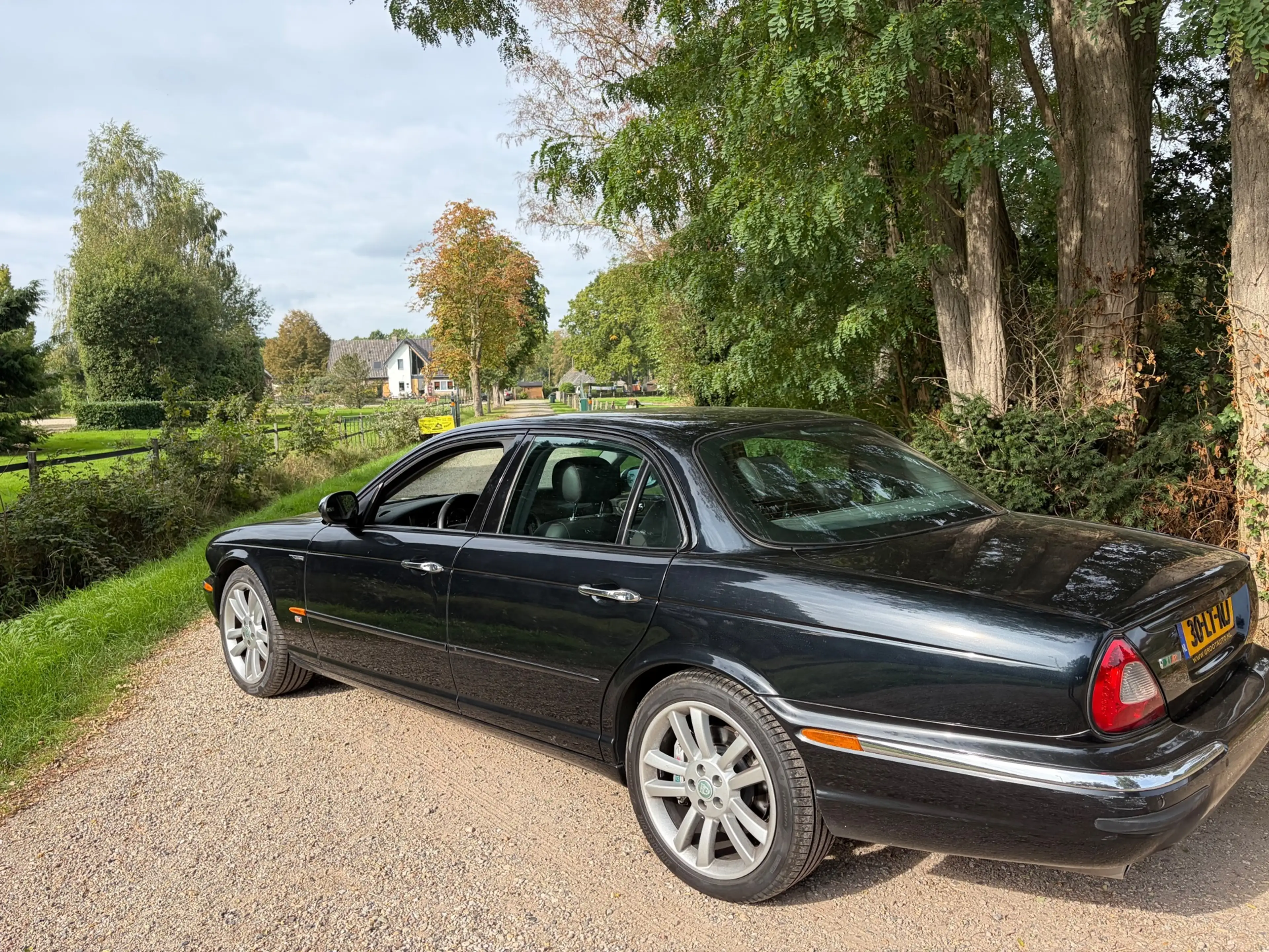 Jaguar XJR 4.2 V8 S/C — photo 13