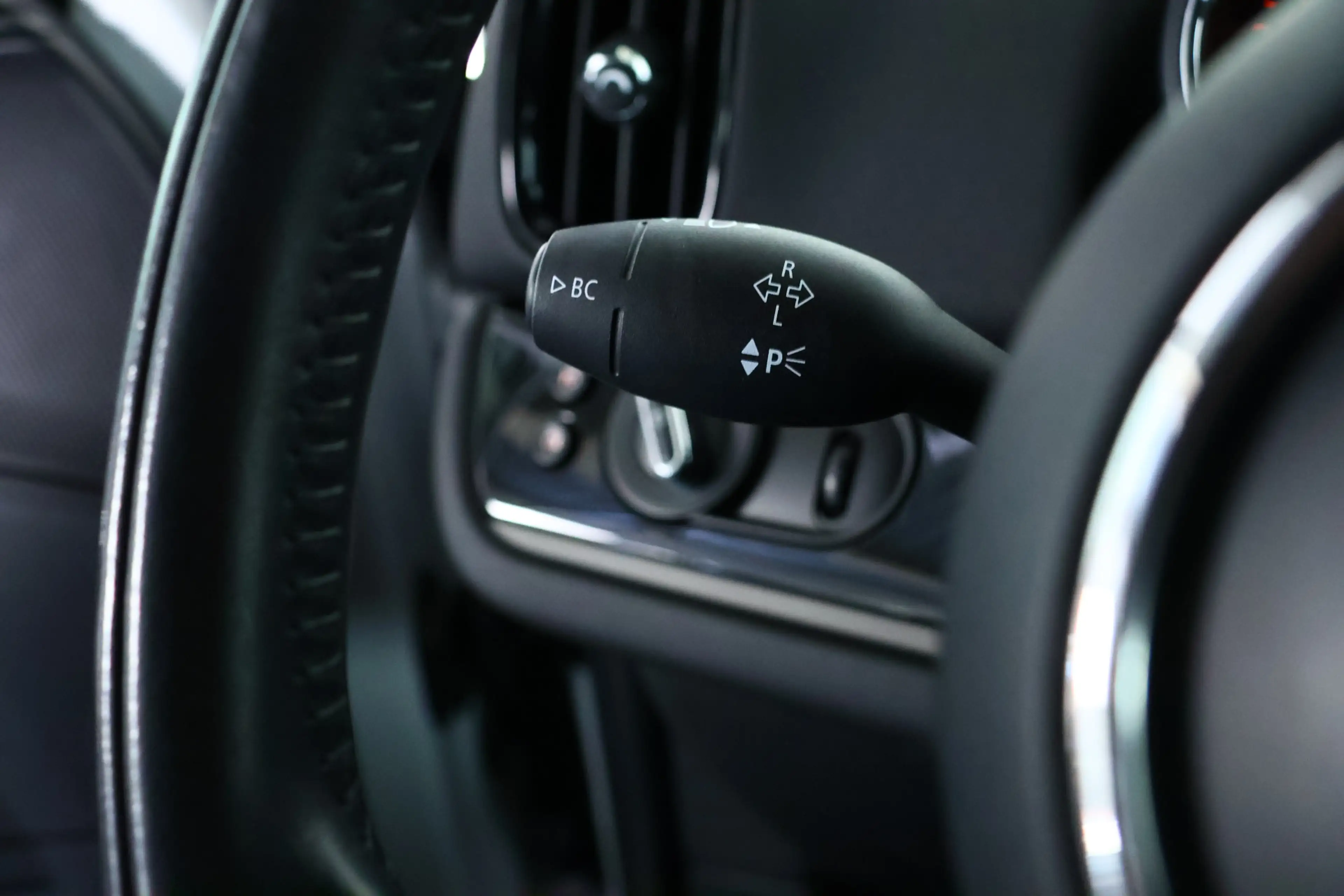 MINI One Countryman 1.5 Navi / Cruisecontrol / CarPlay / LED — photo 20