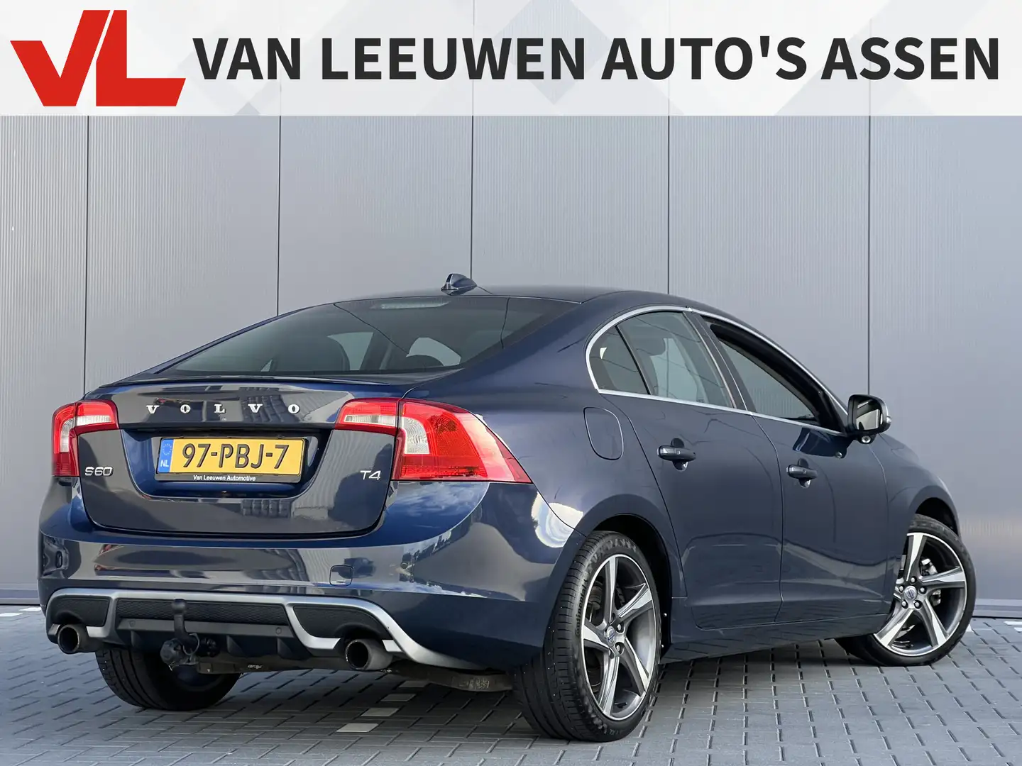 Volvo S60 1.6 T4 R-Design | Automaat | Blis | Trekhaak Blauw - 2