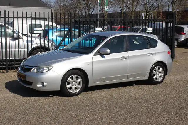 Subaru Impreza 1.5R Luxury AWD
