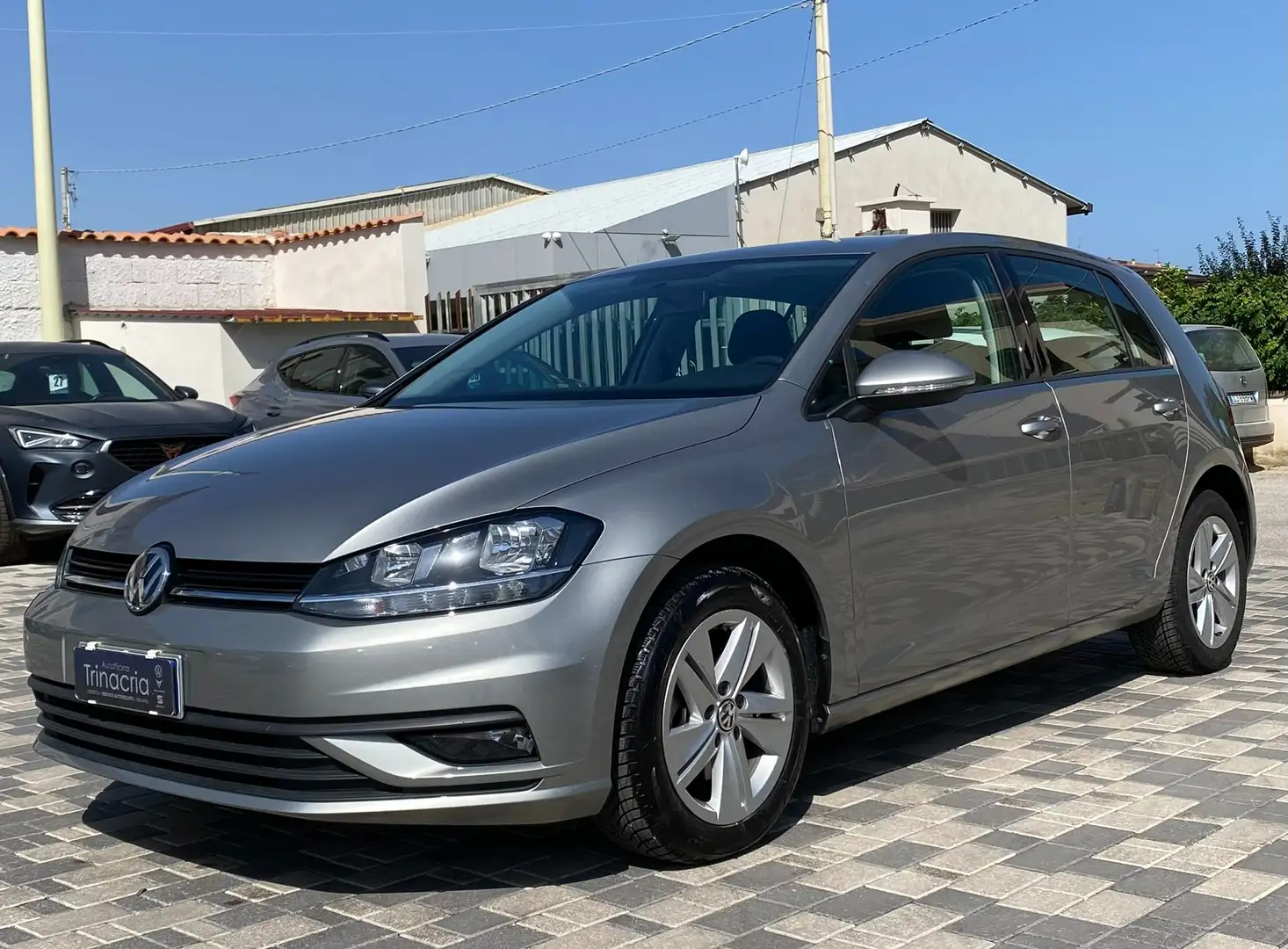 Volkswagen Golf Trendline 1.6 TDI 115CV Grigio - 1