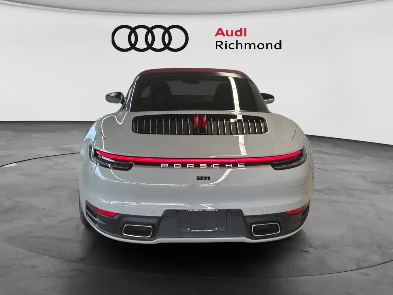 Porsche 911 снимка Porsche 911