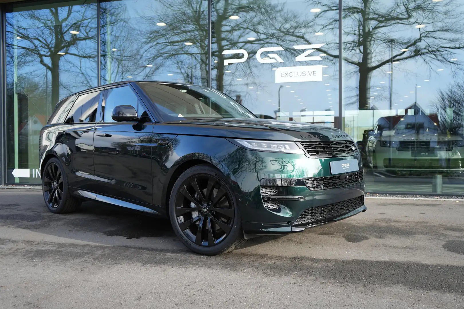 Land Rover Range Rover Sport 3.0 P460e Dynamic SE PHEV Grün - 2