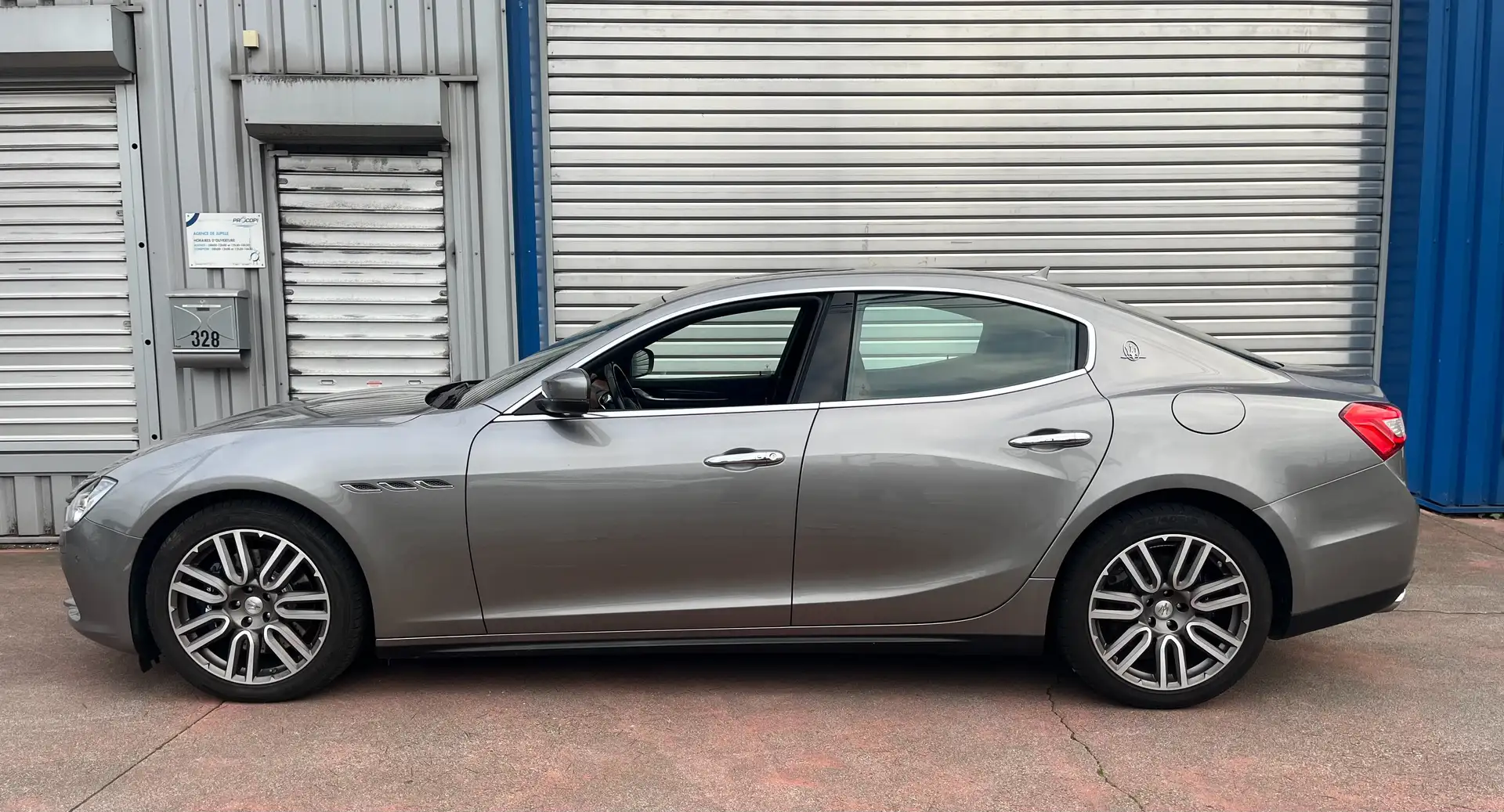 Maserati Ghibli Ghibli 3.0 V6 Turbo Grijs - 1