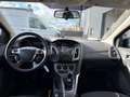 Ford Focus Wagon 1.6 EcoBoost Trend, airco, trekhaak Zwart - thumbnail 11