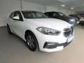 BMW 118 i AUTOM NAVI KLI StHZ PDC LM 1.HAND Head-Up Weiß - thumbnail 9