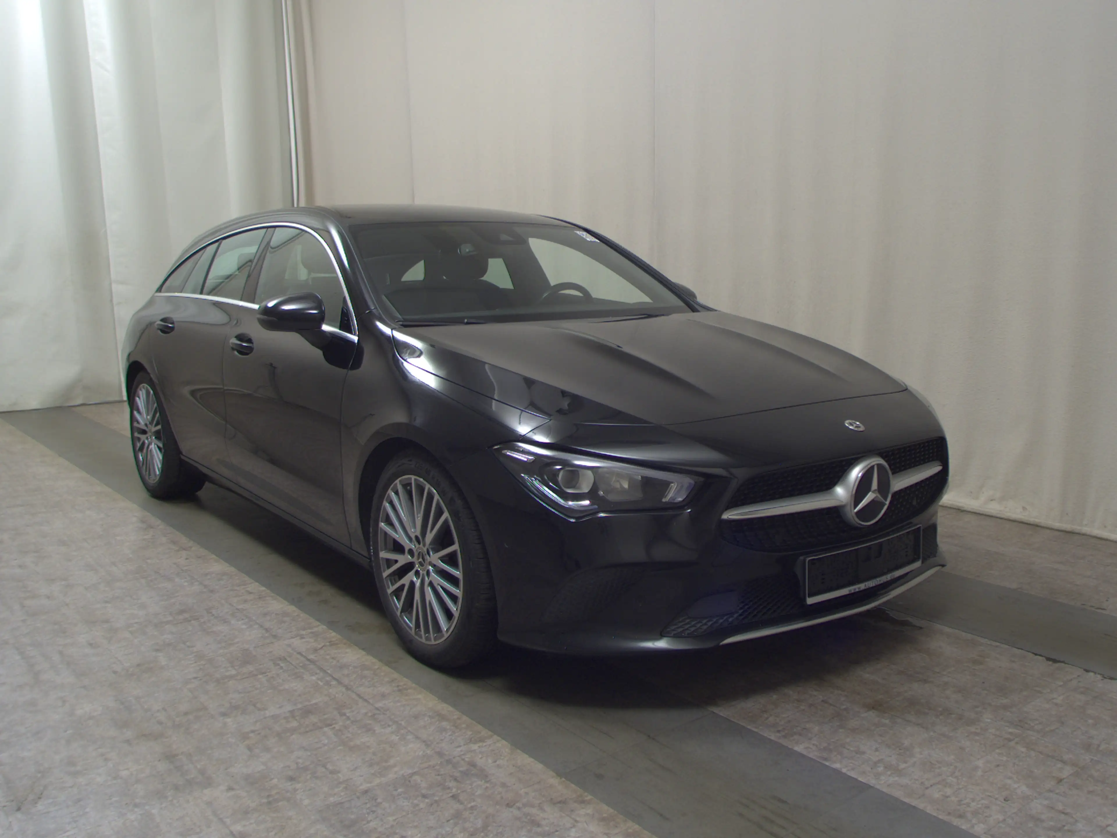 Mercedes-Benz CLA 220 CLA 220 SB NAVI KLIMAAUT LED RADIO TEMPO SHZ HUD AHK KAMERA RFK — photo 3