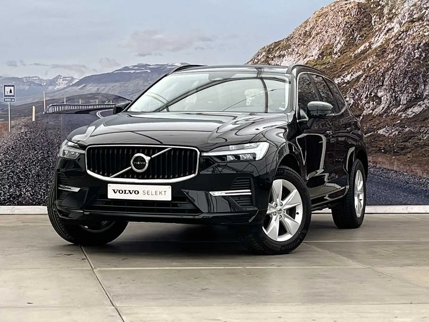 Volvo XC60 B4 CORE BRIGHT Zwart - 1