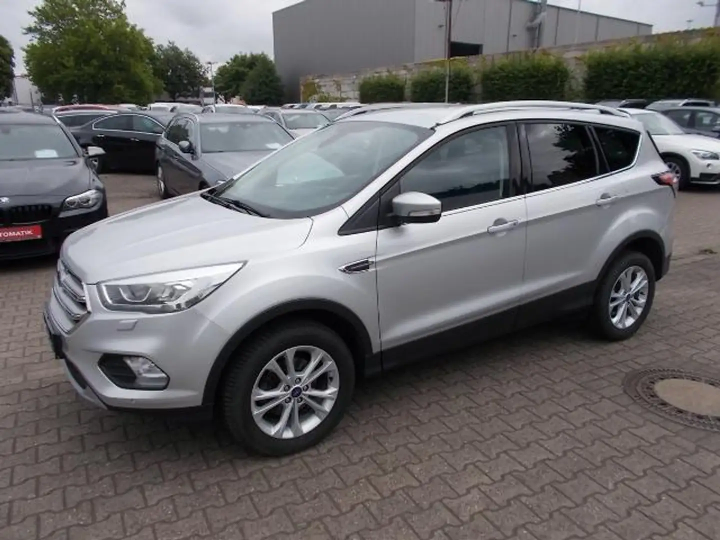Ford Kuga Titanium AHK Navi SHZ Allwetter Teilleder Silber - 1