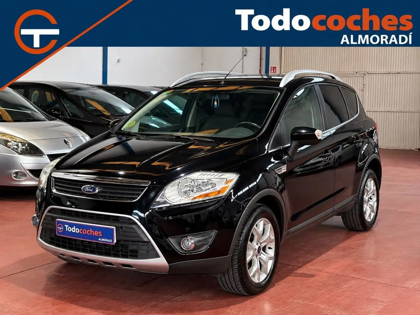 Ford Kuga 2.0TDCI Trend 2WD Negro - 1