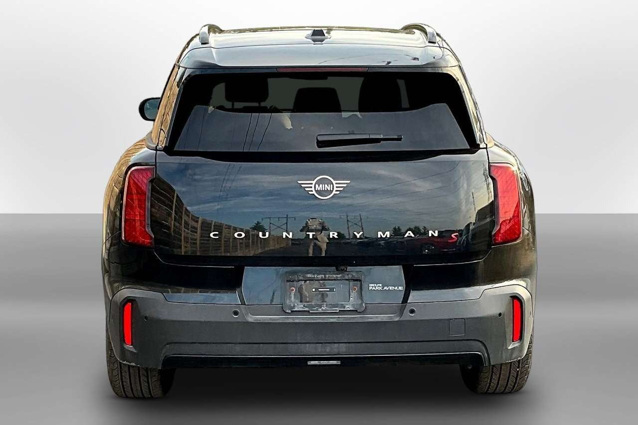 2026 MINI Countryman Base Premier Package / Ensemble Premier — снимка 1