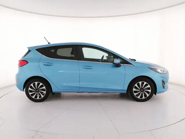 Ford Fiesta view 2