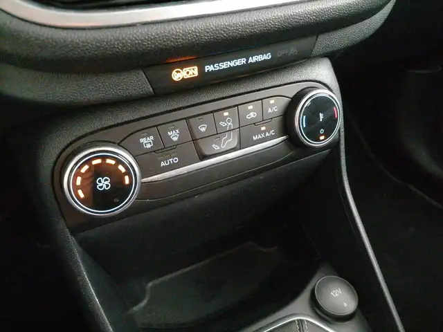 Ford Fiesta view 11