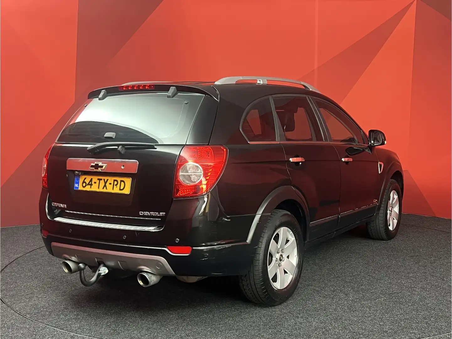 Chevrolet Captiva 3.2i Executive | Zo Mee | Lees Tekst | Read Text Zwart - 2