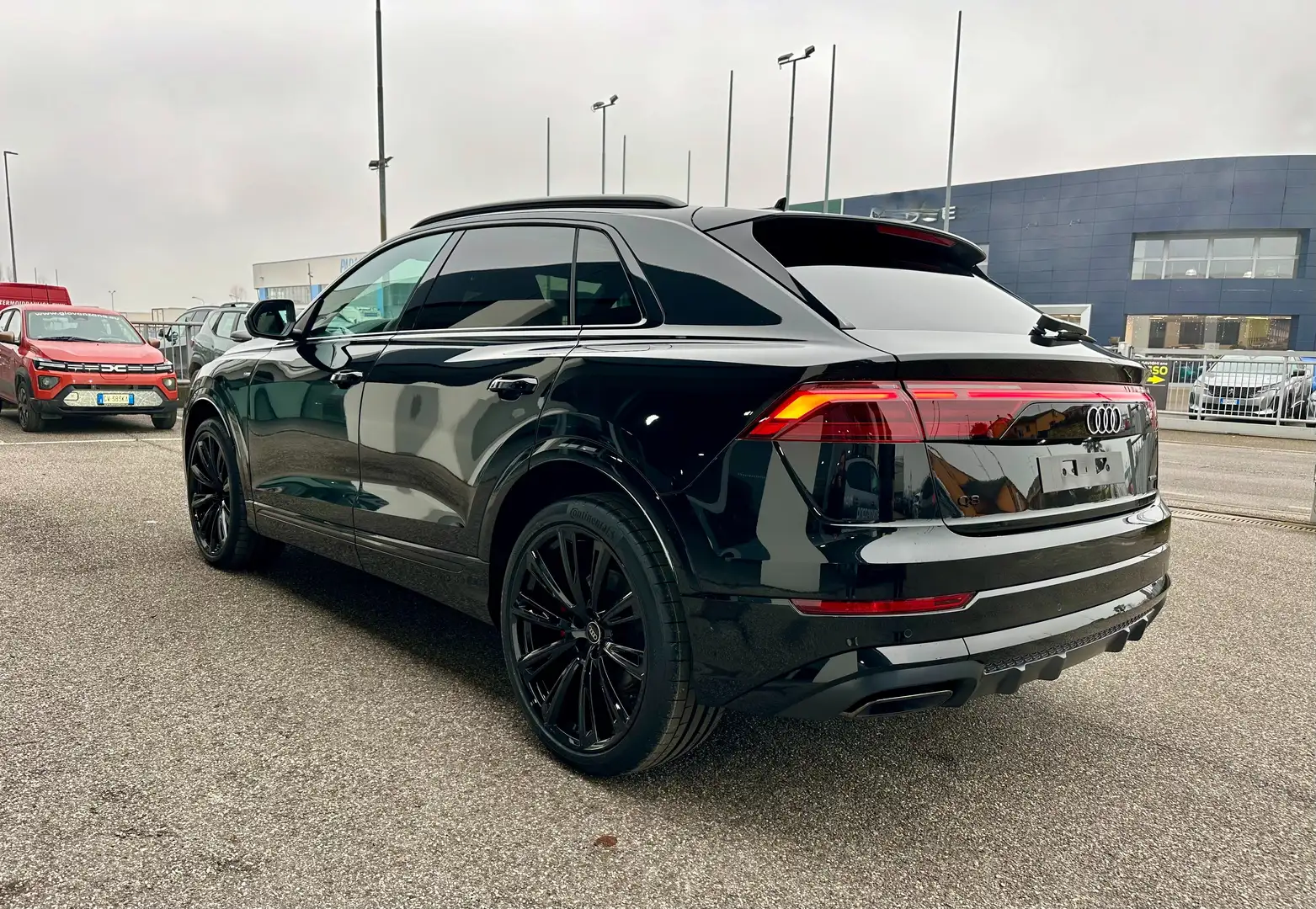 Audi Q8 50 tdi mhev 2xSline-Pano-23-B&O-EXC-360-MTX-HD-SI Nero - 2