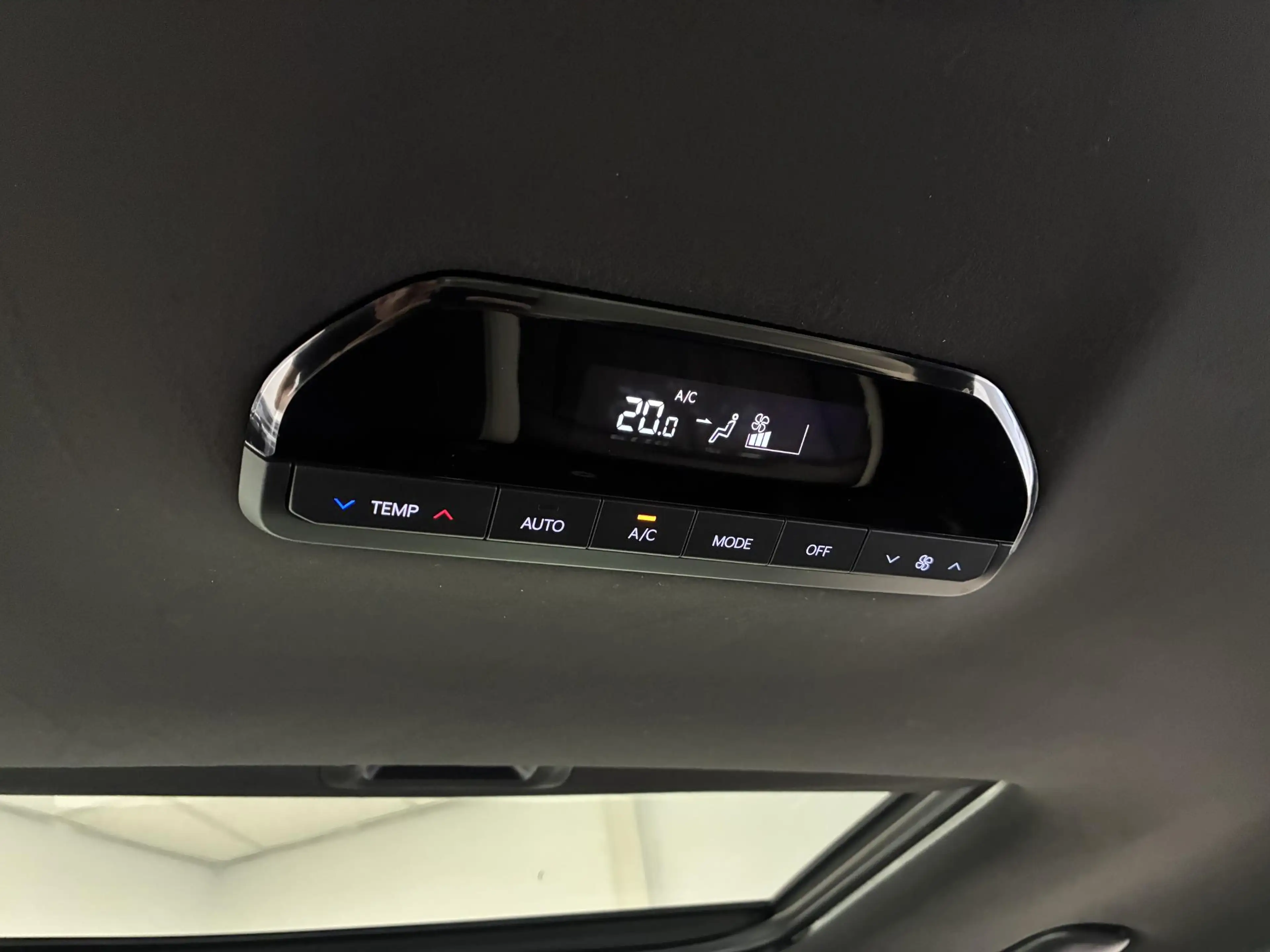 Kia EV9 Launch Edition GT-Line AWD 99.8 kWh | 7-ZITS | 100 — photo 34