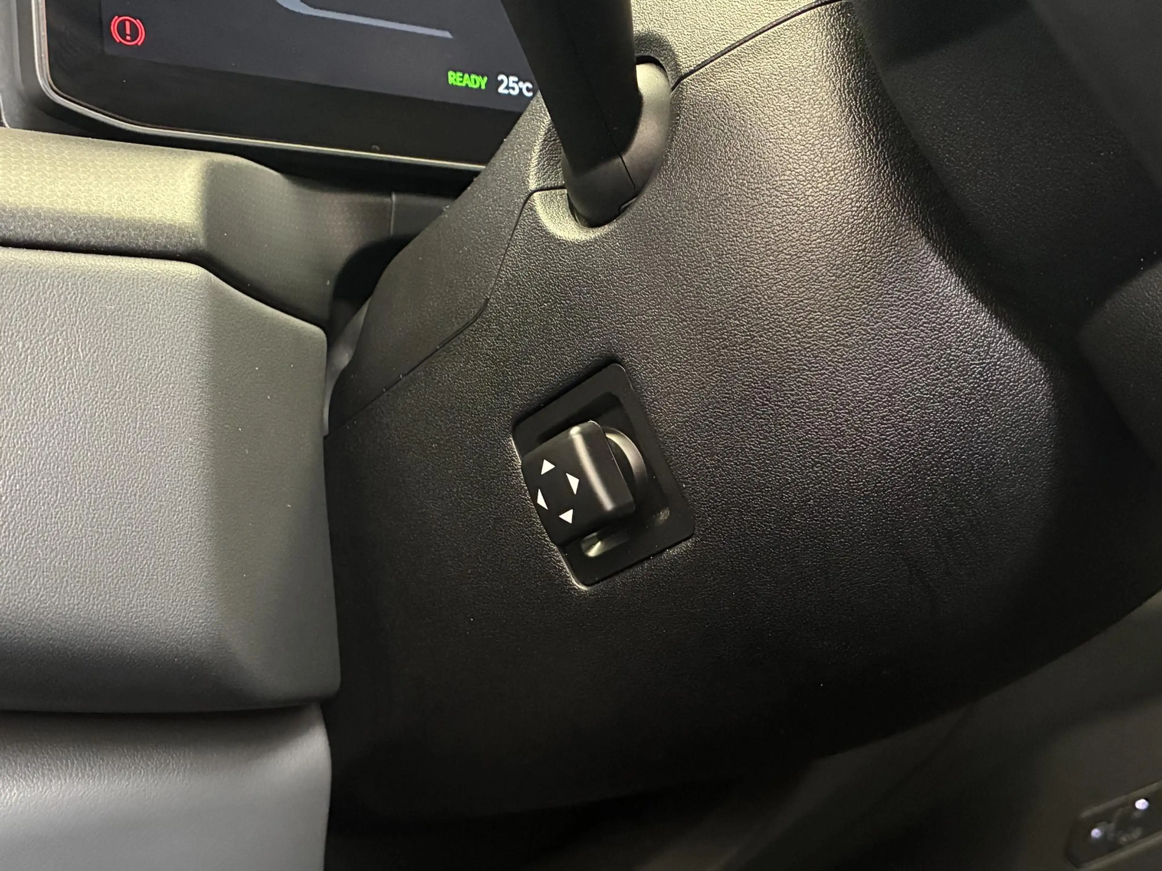 Kia EV9 Launch Edition GT-Line AWD 99.8 kWh | 7-ZITS | 100 — photo 42