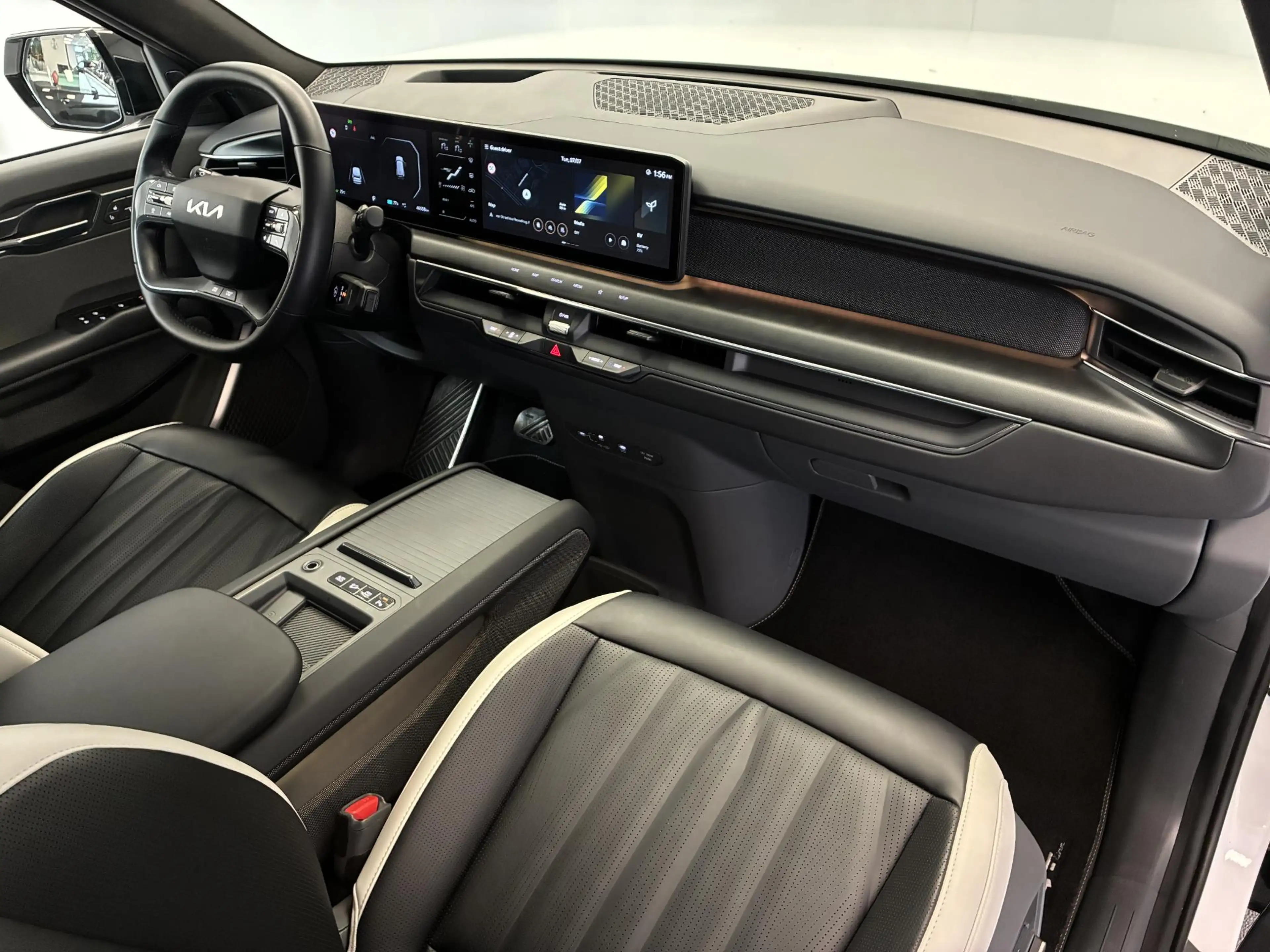 Kia EV9 Launch Edition GT-Line AWD 99.8 kWh | 7-ZITS | 100 — photo 16