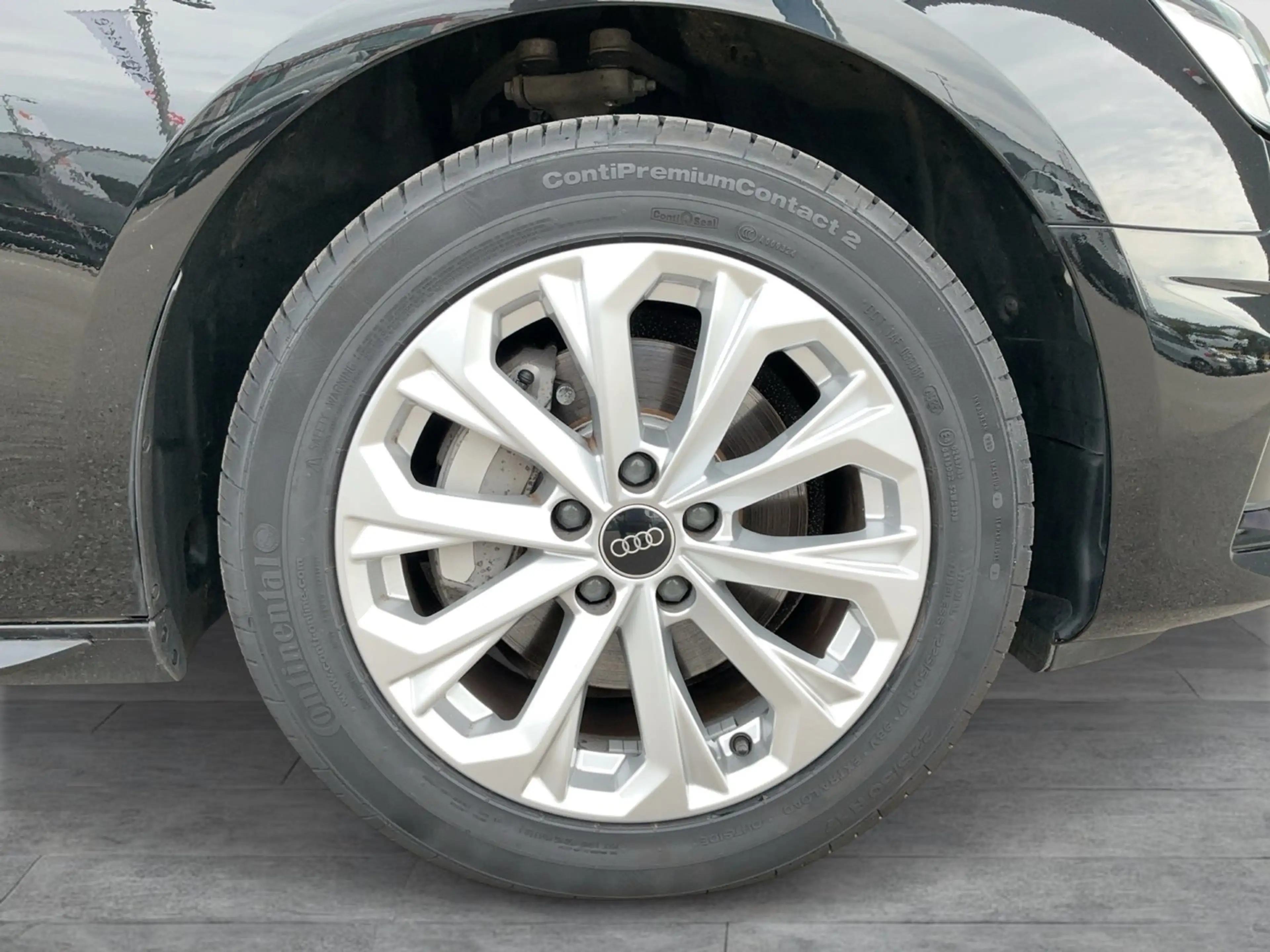 Audi A4 40 TFSI quattro advanced — photo 8