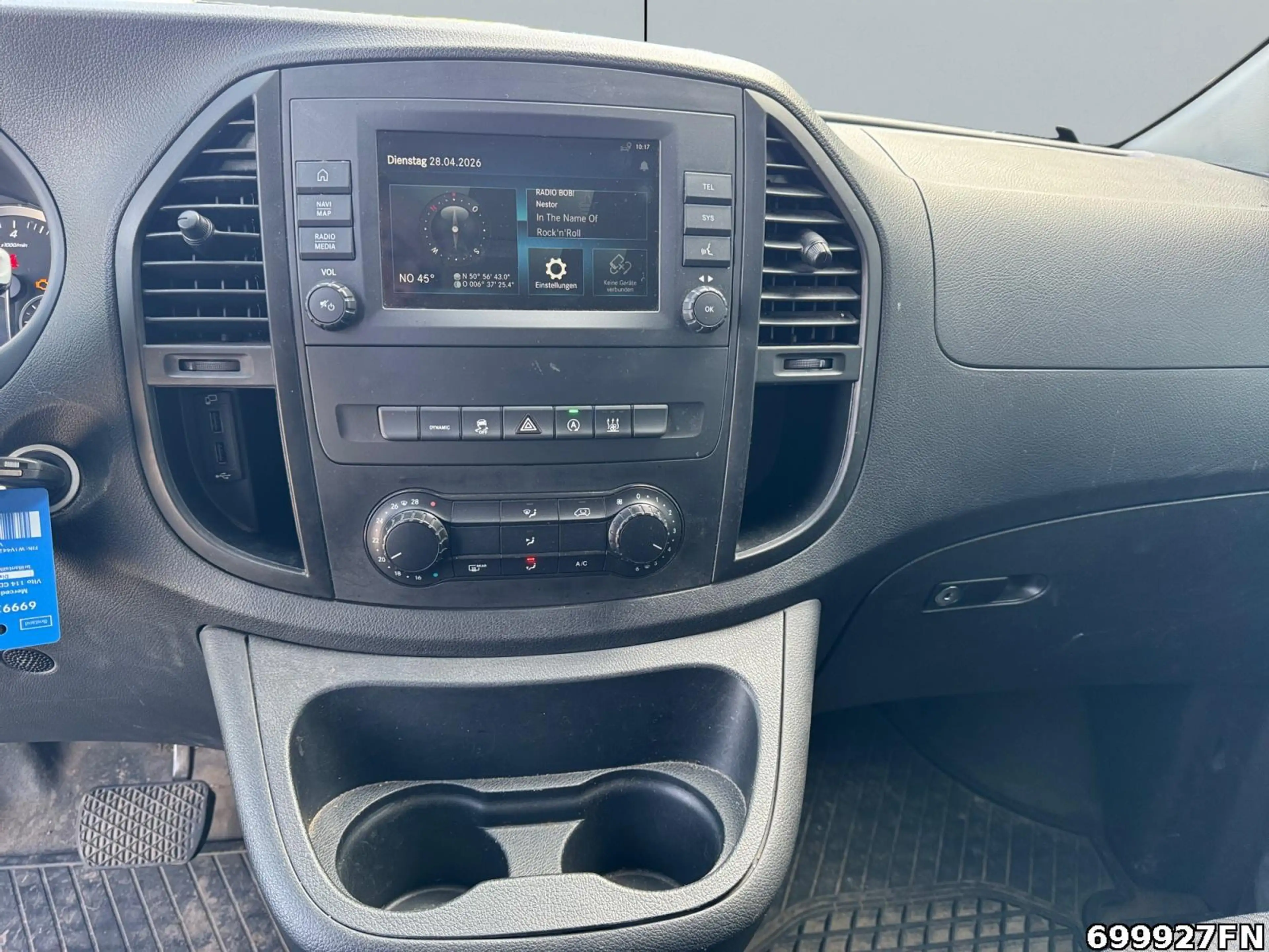 Mercedes-Benz Vito 114 CDI 4x4 Mixto Standheizung*SORTIMO*AHK* — photo 10