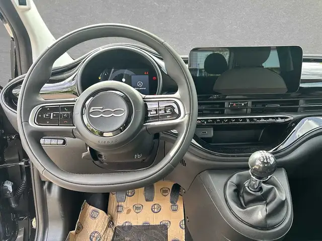 Fiat 500 view 6