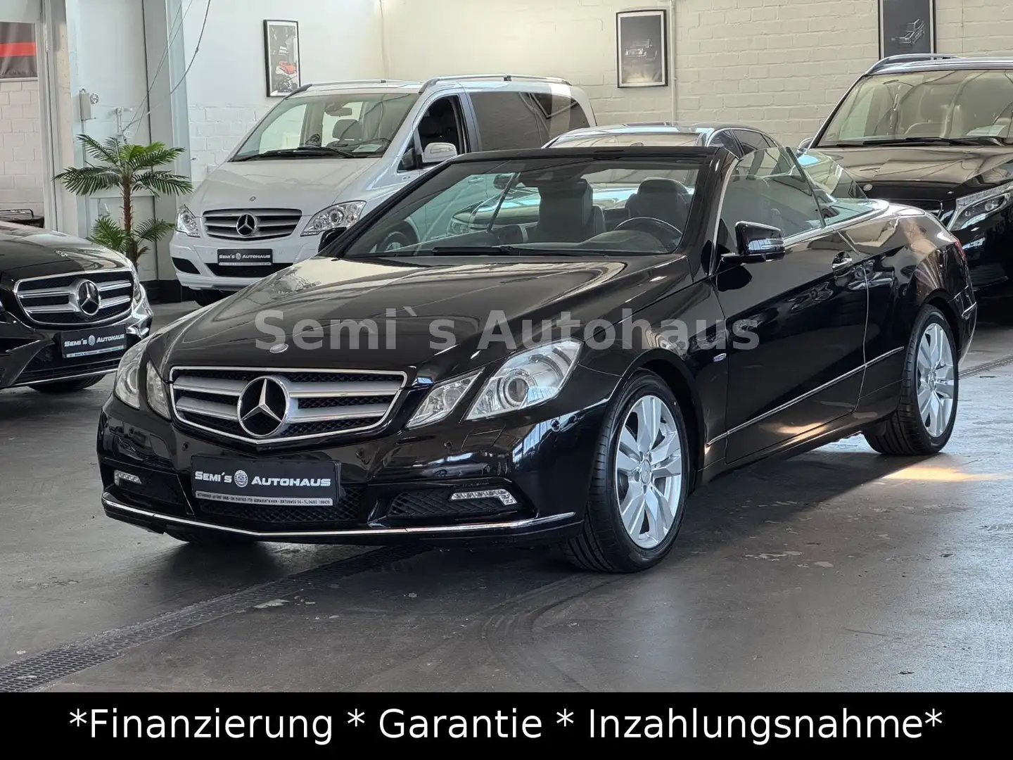 Mercedes-Benz E 250 E -Klasse Cabrio E 250 CGI BlueEfficiency Schwarz - 1