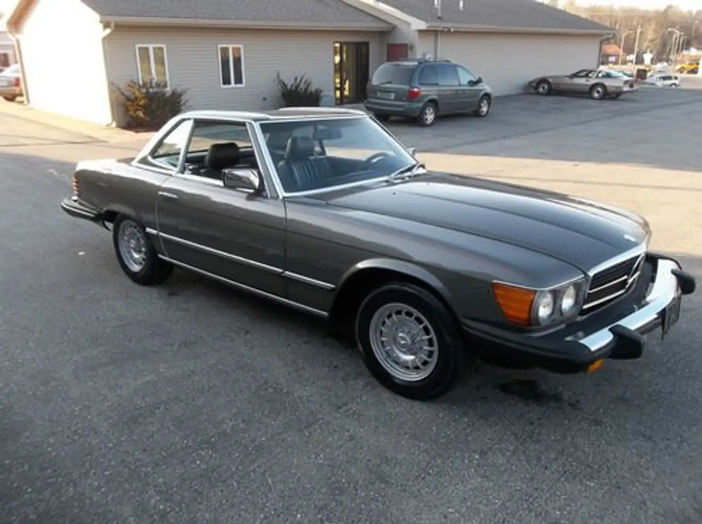 Mercedes-Benz SL 380 Gri - 2