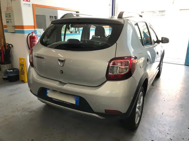 Dacia Sandero view 3