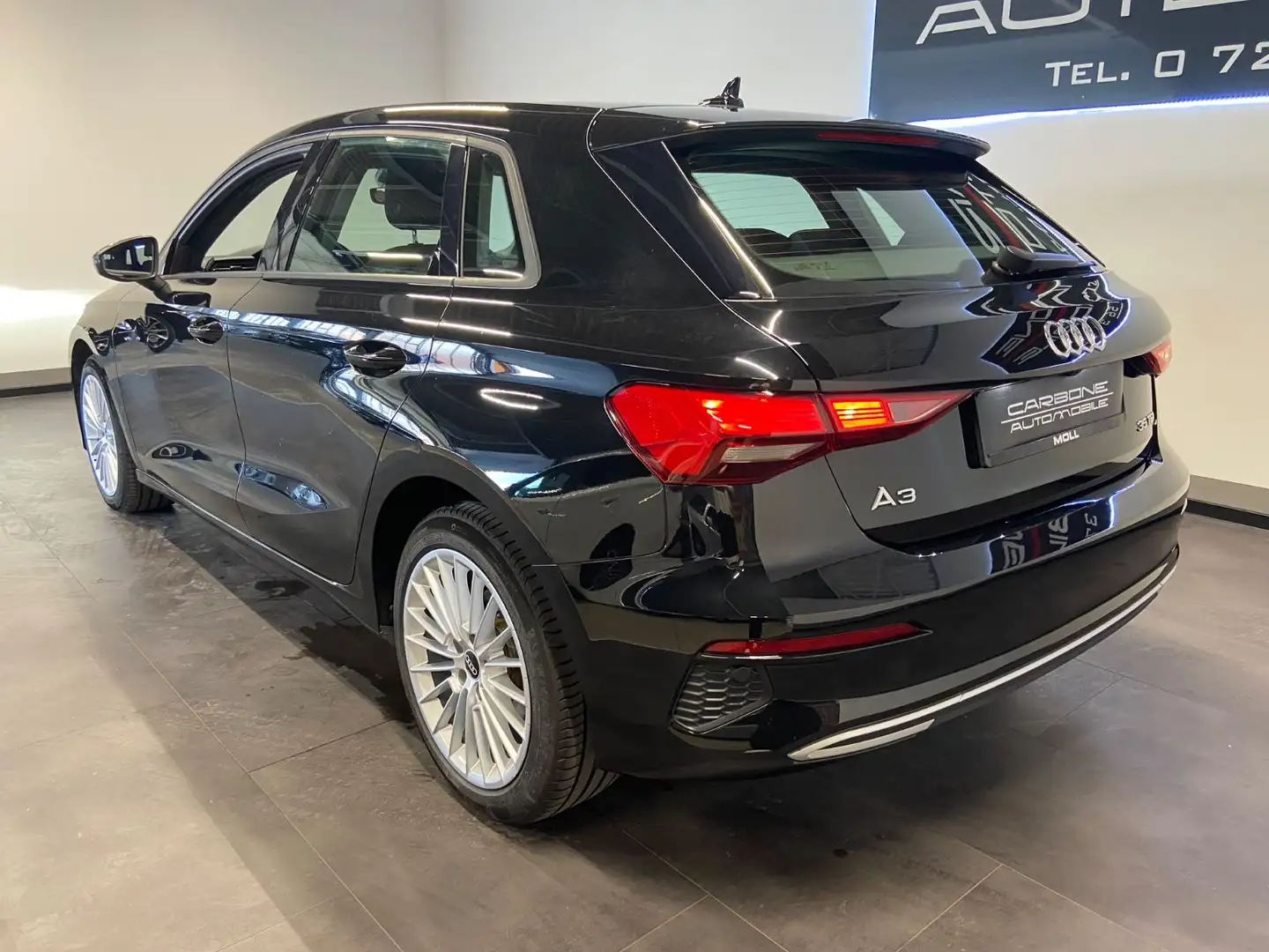 Audi A3 Sportback 35 TDI advanced S tronic Schwarz - 2