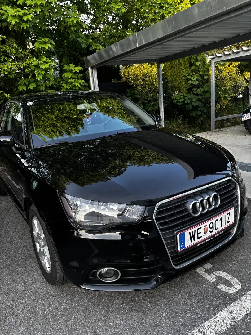 Audi A1 1,2 TFSI Attraction - 2