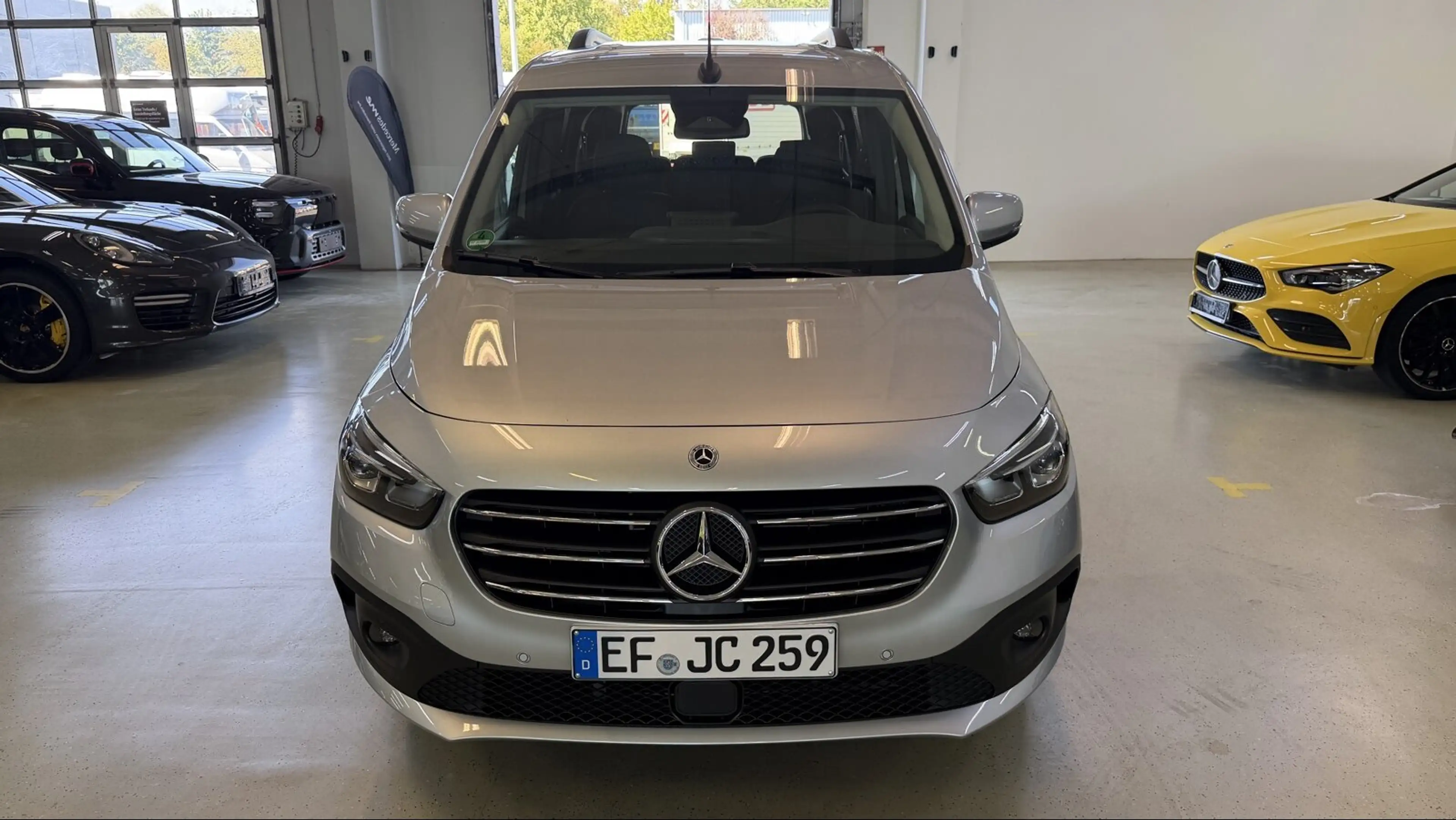 Mercedes-Benz T-Class T 180 PROGR LANG+MBUX+LED+KLIMA+KAMERA+SITZHZG — photo 3