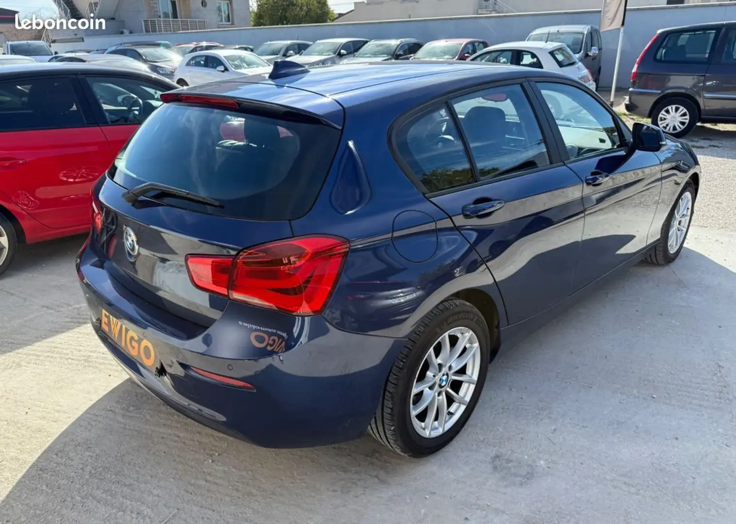 BMW 118 serie 2.0 118d 150 ch lounge bva Bleu - 2