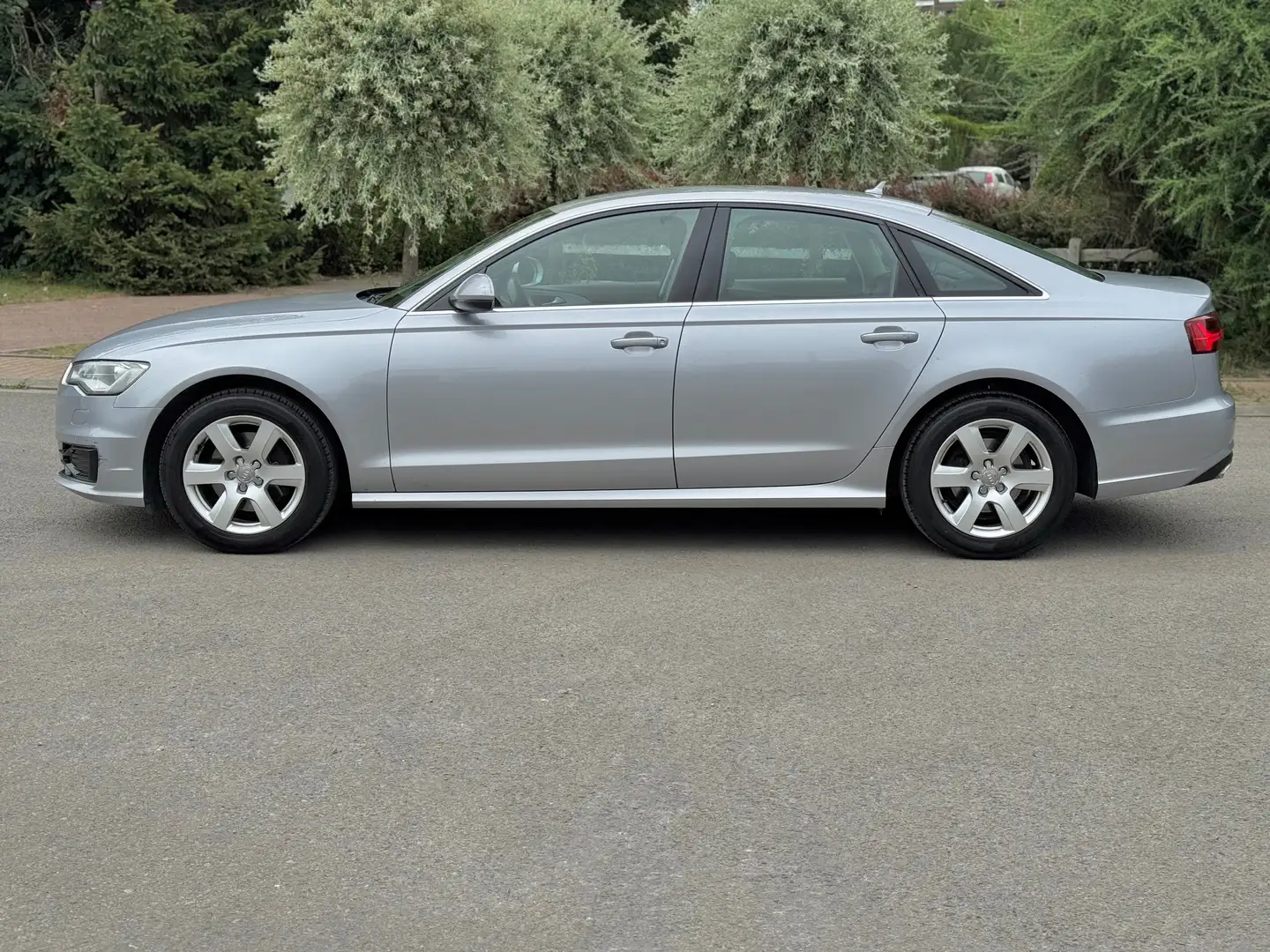 Audi A6 2.0TDi-ultra EURO-6B Exclusive Zilver - 2